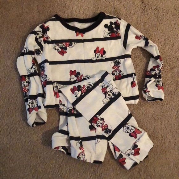 baby gap mickey mouse pajamas